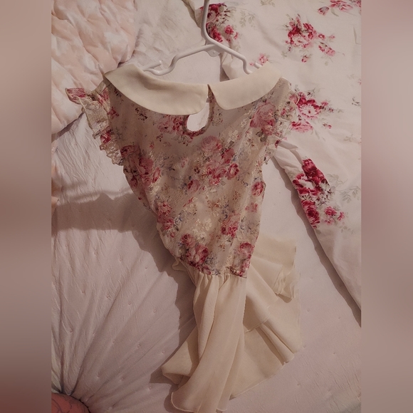 Ext. Rare Liz Lisa Flower Top - Picture 6 of 16